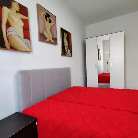 Ema Apartment